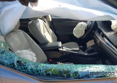 2014 Lexus Es 350 z USA, uszkodzony, nr VIN JTHBK1GG8E2104032